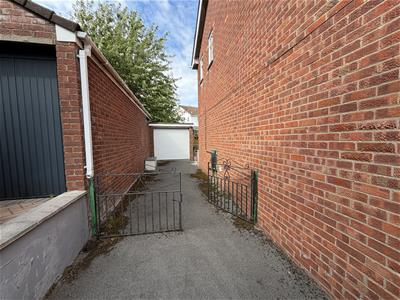 Picture 12